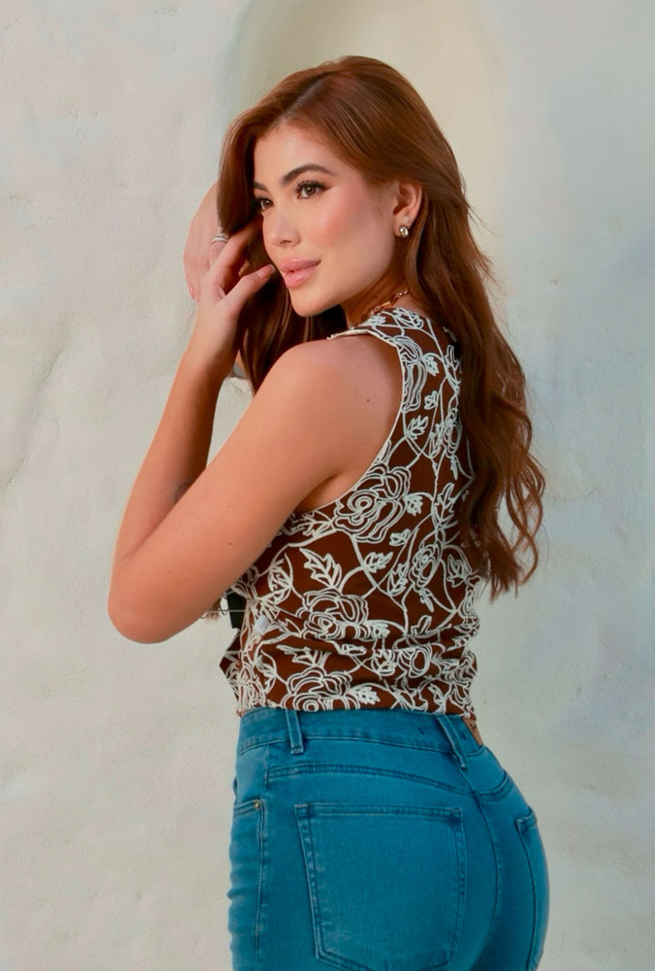 Chaleco Chocolate Bloom