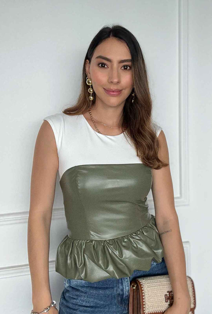 Duo Camisa y Corset - Verde Olivo
