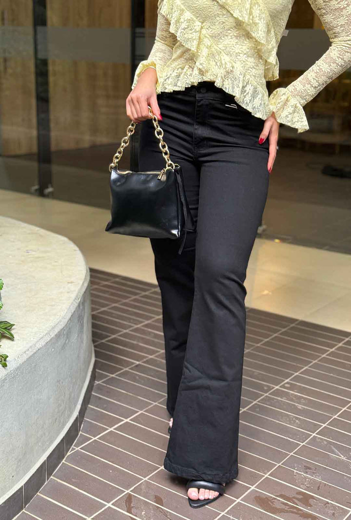Jean Kari